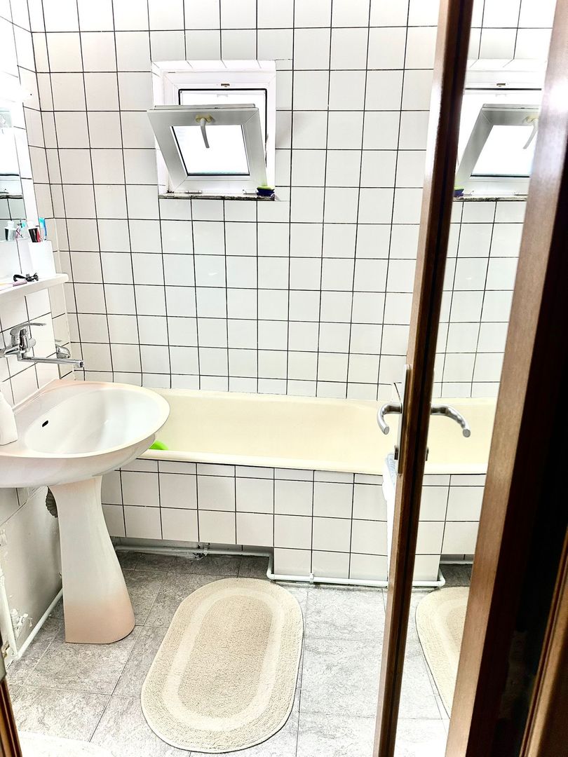 Lipovei | 3 Camere | Decomandat | Etaj Intermediar. - Poză 11