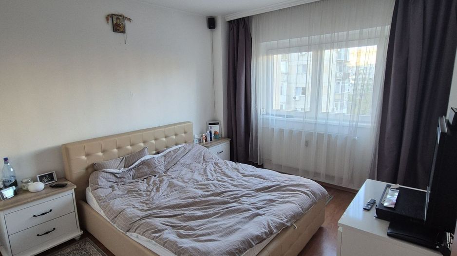De inchiriat apartament cu 2 camere , Tineretului sector4 - Poză 1