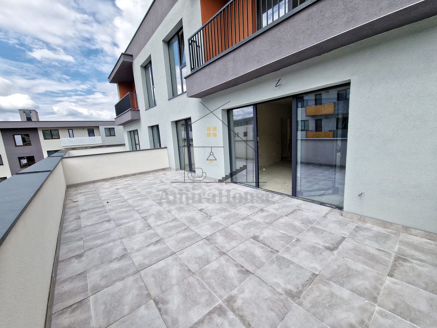 Apartament 2 camere, finisat, parcare, terasa 31 mp,  str Sub Cetate, Floresti - Poză 19