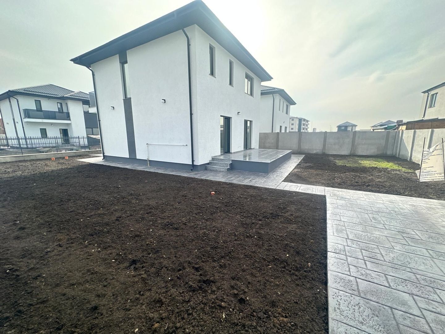 CASA INDIVIDUALA, TOATE UTILITATILE, INCALZIRE PARDOSEALA, COMISION 0% - Poză 2