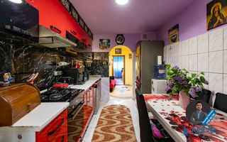 Apartament cu 3 camere decomandat,  Mioriței - Poză 11