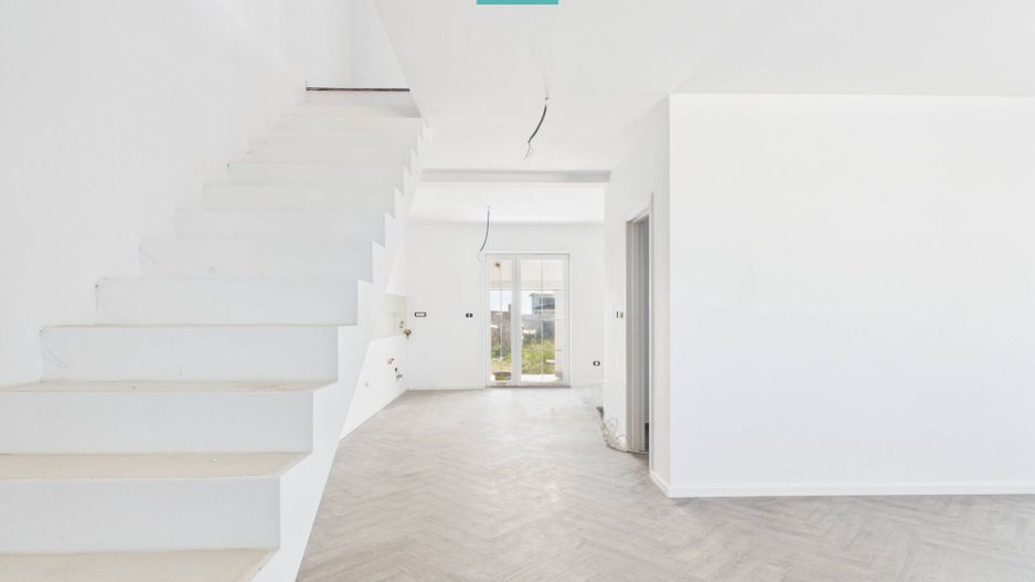 Duplex modern -4 camere Urseni-Moșnița Nouă - Poză 2