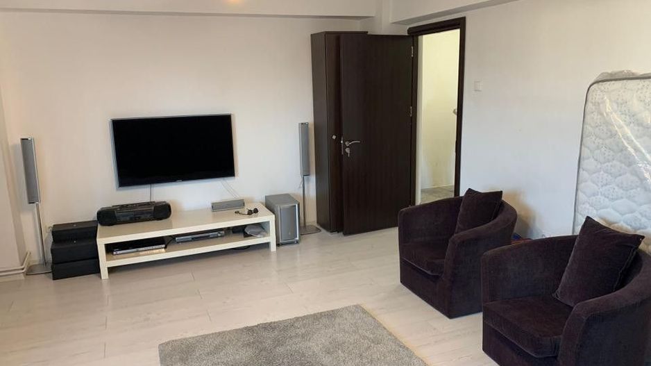 Vanzare Apartament Calea Bucuresti - Poză 3