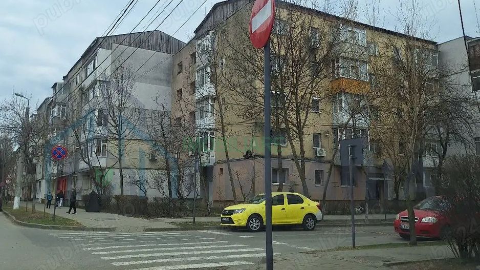 Apartament 2 camere, Dacia, 46 mp, etaj 3, parcare - Poză 1