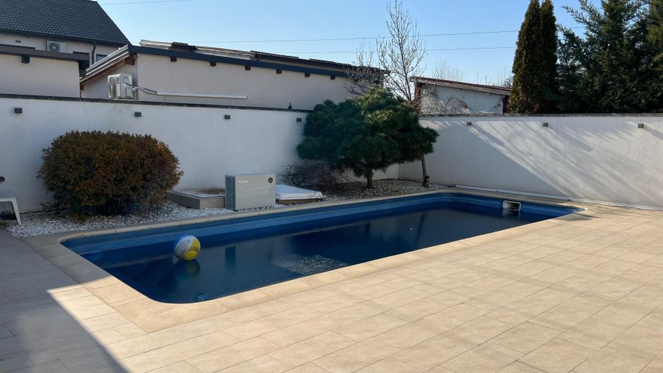 Vila superba cu piscina si anexa camera hobby - Poză 19