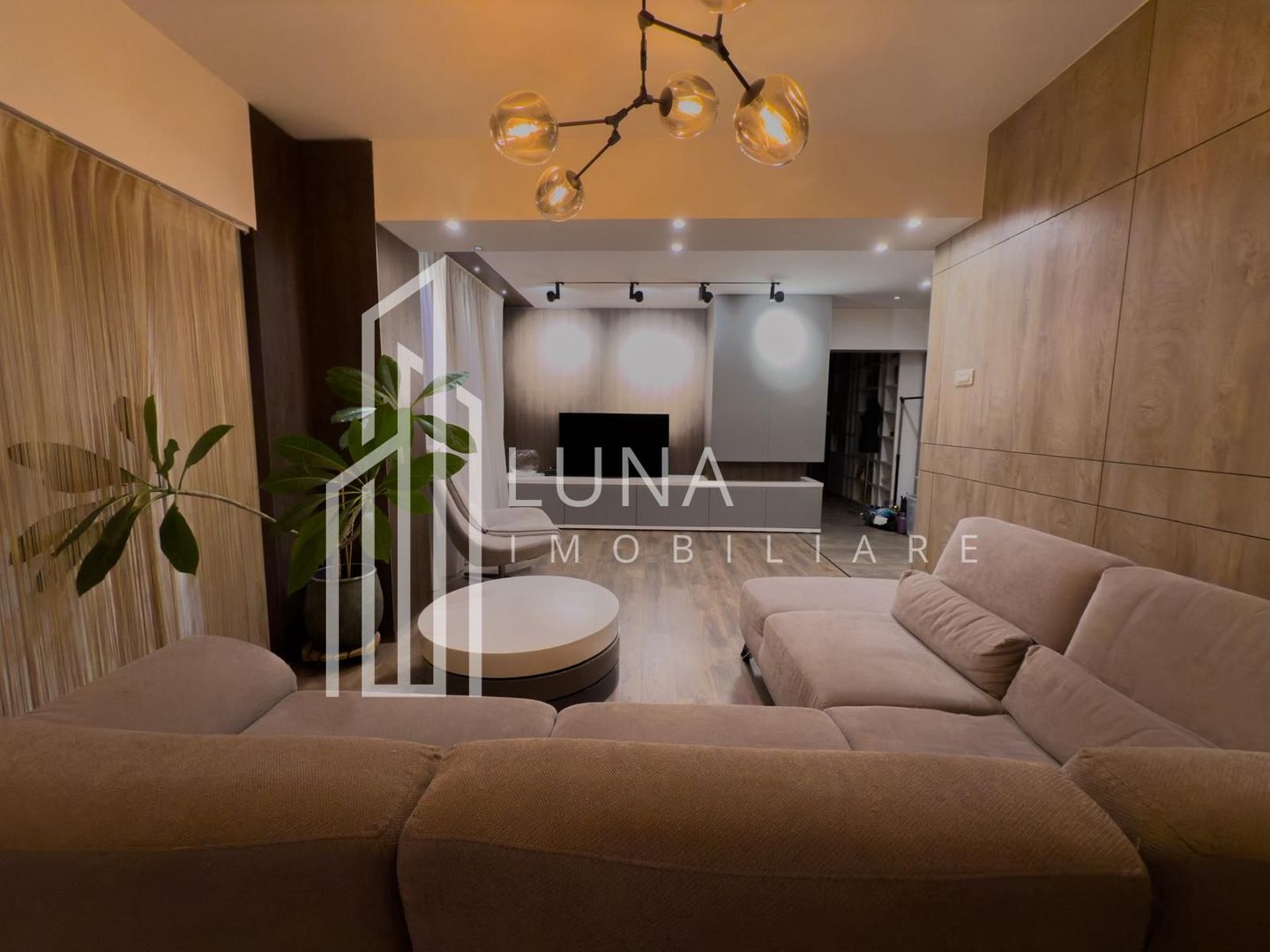 Apartament lux, 3 camere (inițial 4) – Strada Pârâului, Brașov - Poză 4