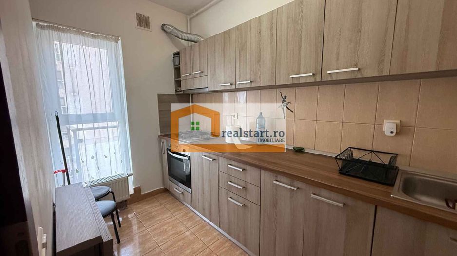 Rasarit de Soare, et8/11, Auchan Titan, disponibil imediat - Poză 23