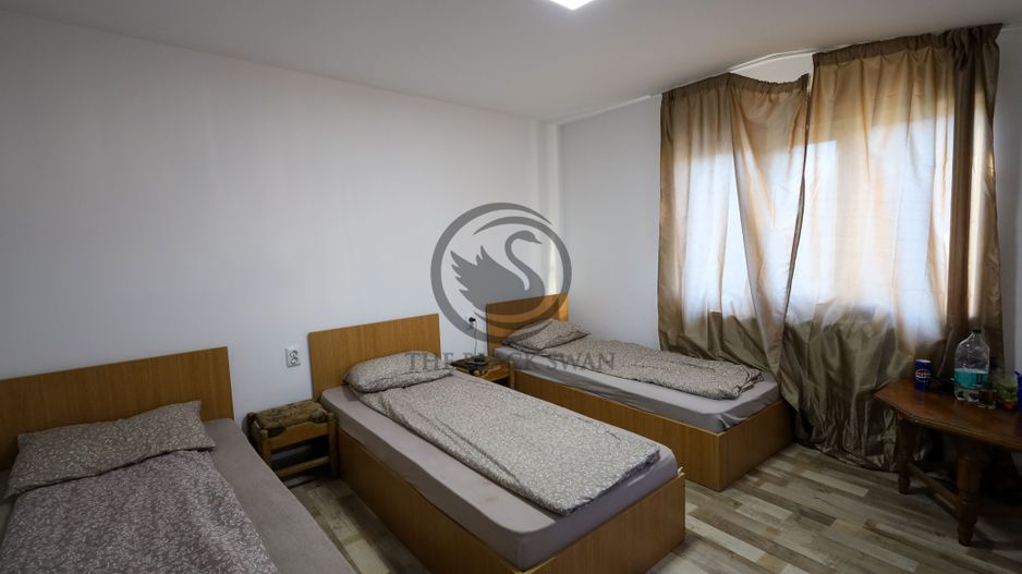 Casa cu 7 camere + spatiu comercial de vanzare | Comision 0 % - Poză 15