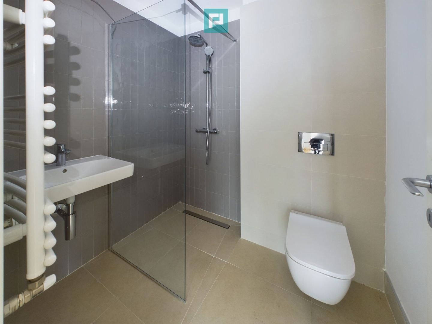 Apartament 3 camere cu gradina in zona Gara de Nord - Poză 13