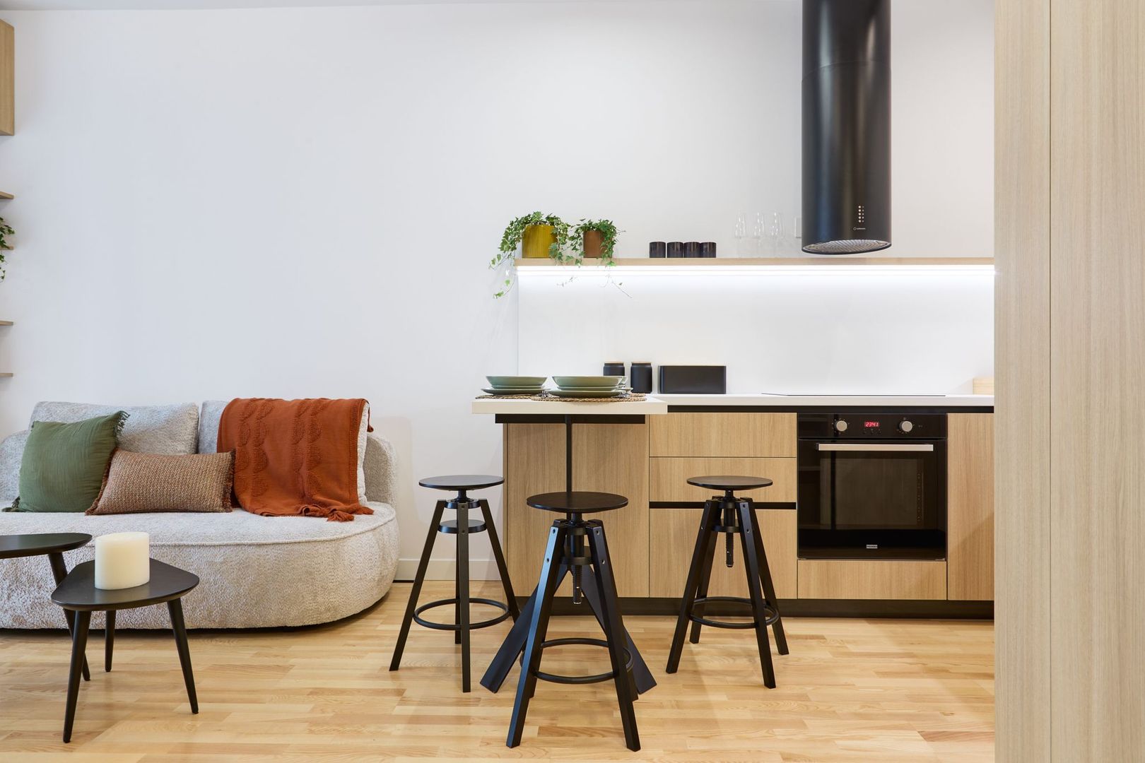 Vanzare studio dublu Avalon Estate nemobilat - Poză 1