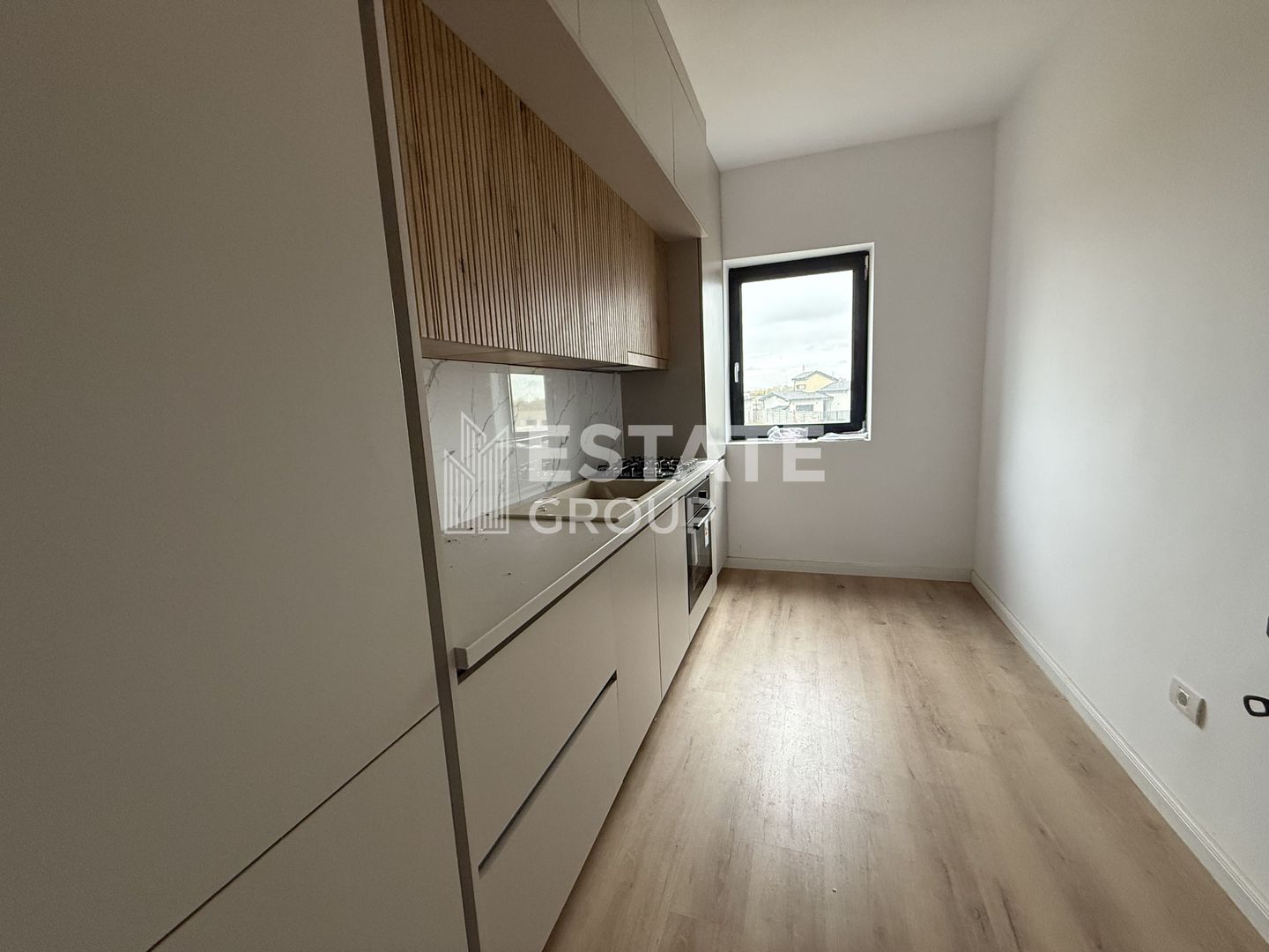Apartament cu 2 camere in Giroc - Poză 2