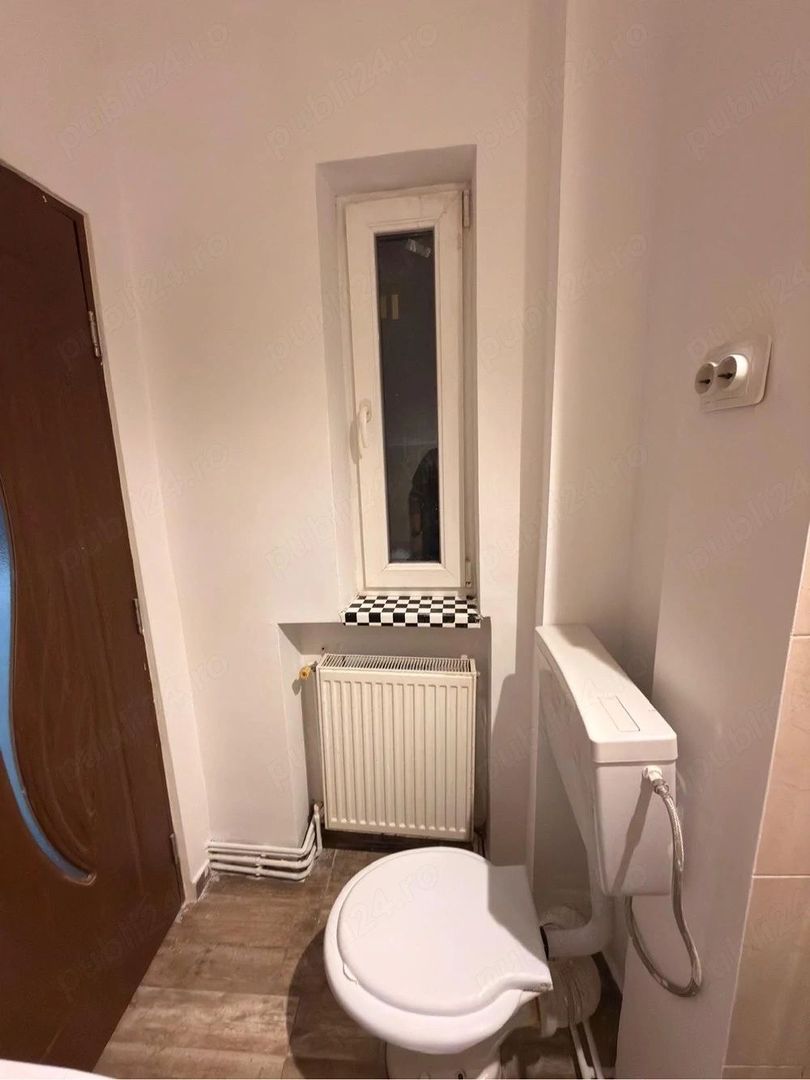 Închiriez garsoniră ultracentrală, Unirii, centrală proprie - Poză 4