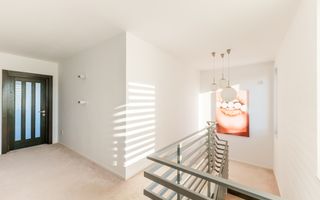 Casă superbă în Sânnicolau Mic - Poză 10