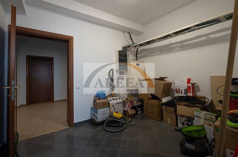 Vila cu 750 mp utili si teren de 1.480 mp in Erou Iancu Nicolae - Poză 40