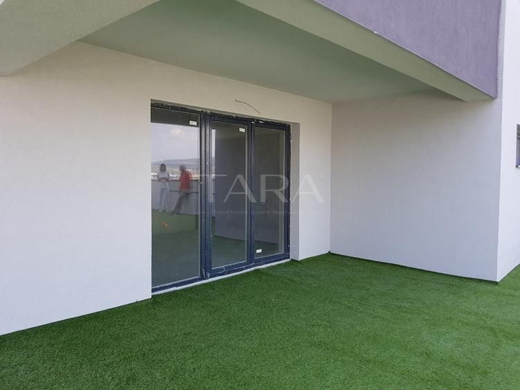 Penthouse exclusivist, terasă de 104 mp, 2 parcări subterane. - Poză 1