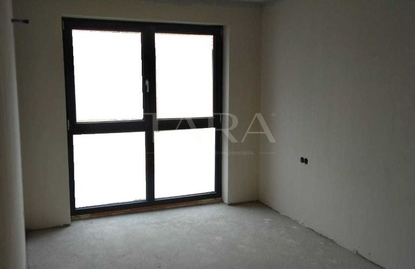 Apartament cu 2 dormitoare. Ansamblu imobiliar nou, semicentral. - Poză 4
