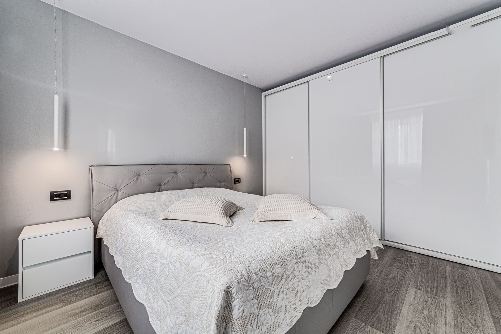 Apartament nou 2 camere B- dul Iuliu Maniu - Poză 8