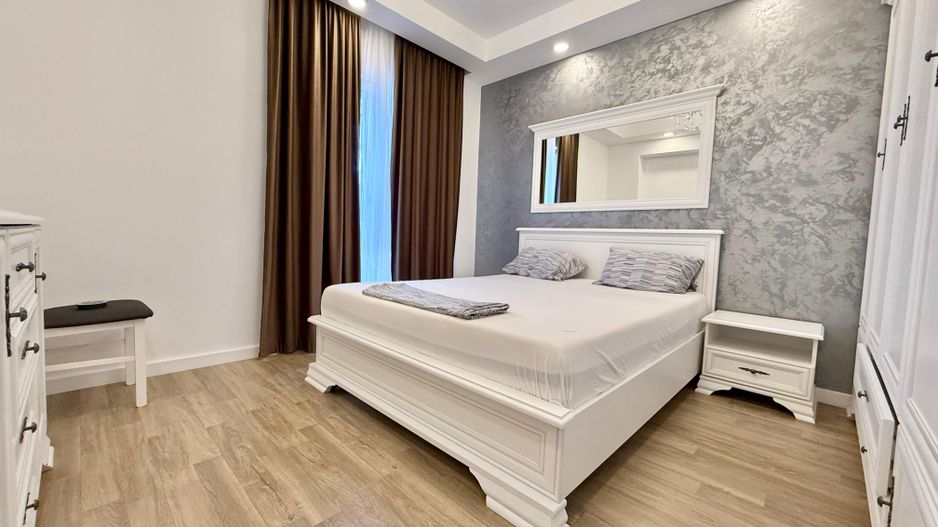 COSMOPOLIS - Apartament cu 3 camere, mobilat si utilat. - Poză 6