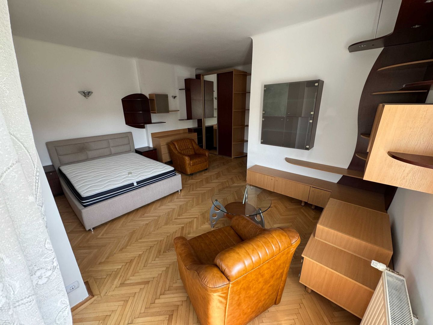 GARSONIERA RENOVATA | CENTRALA PROPRIE | DOROBANTI - Poză 2