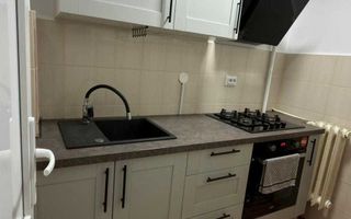 Persoană fizică închiriez garsonieră modernă, Tătărași–Flora, mobilată și utilată complet, etaj intermediar - Poză 3