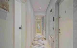 Apartament cu patru camere, Tractorul-Coresi , 116 mp+3 parcari - Poză 2