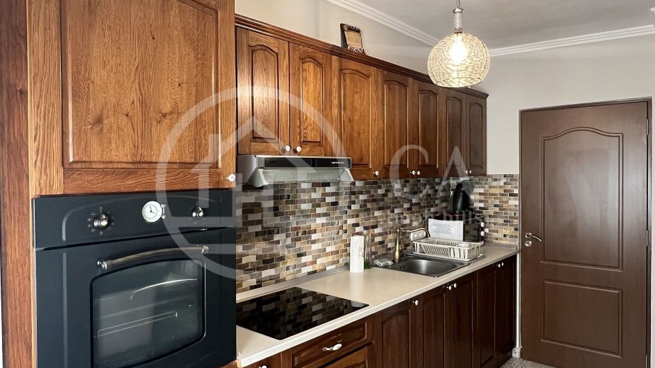 Apartament cu 3 camere de inchiriat pe Bd-ul Magheru Oradea - Poză 11