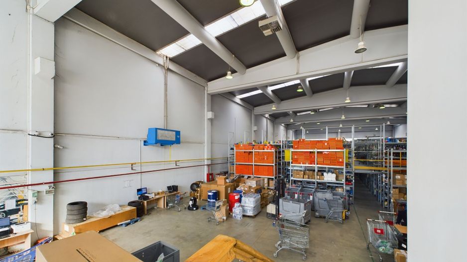 Spațiu industrial cu birouri - Zona Șagului - Poză 2