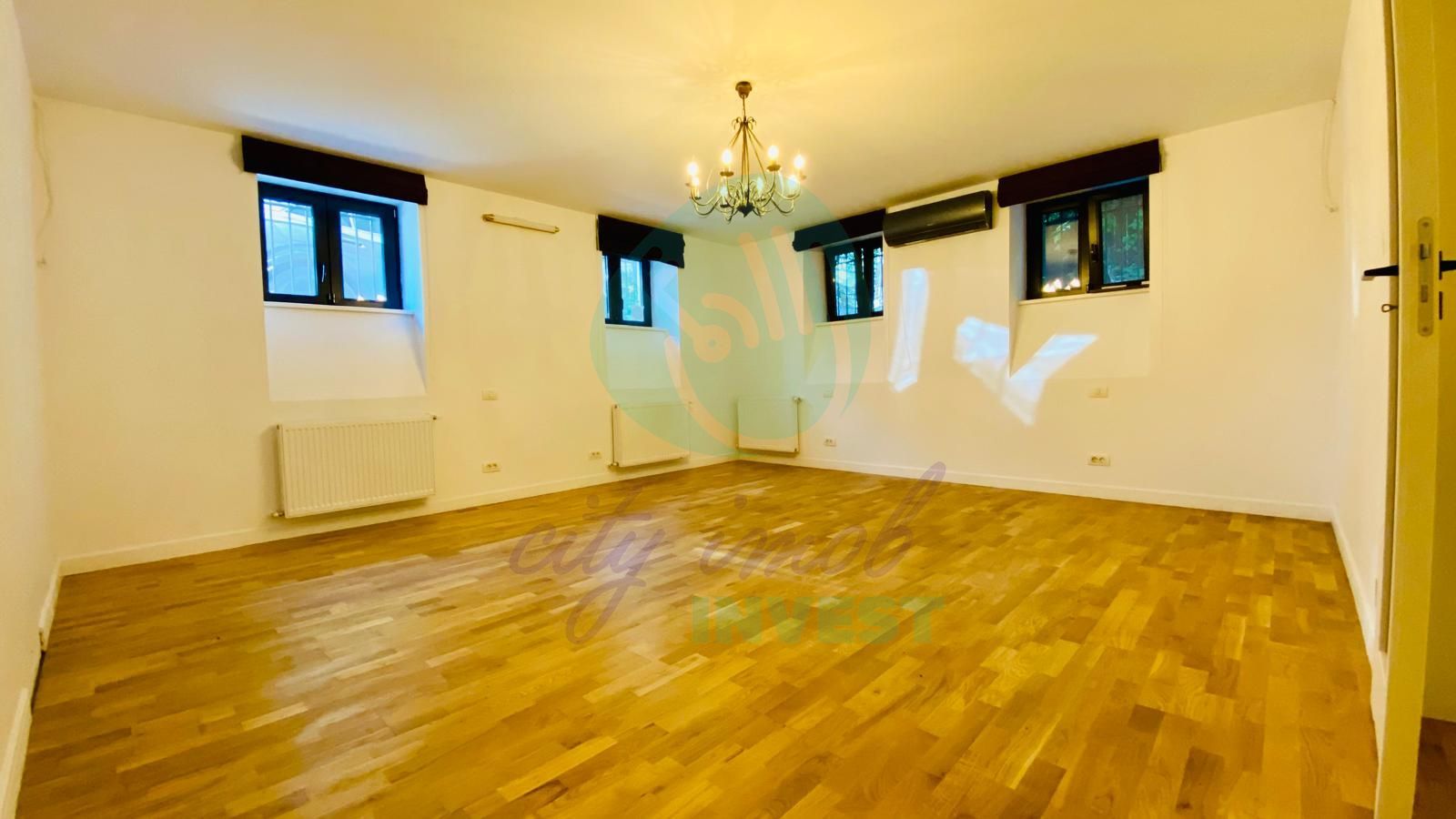 Apartament complet renovat pregatit pentru mutare imediata - Poză 5