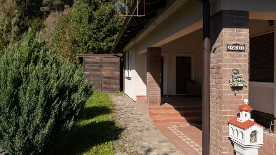 Cabana de Vis in Poiana Marului | Aproape de Lac | 817 mp Teren - Poză 3