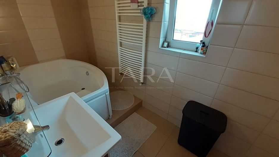 Apartament in Duplex, pe doua niveluri. - Poză 6