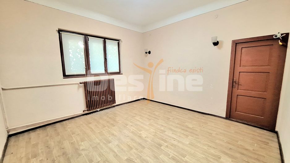 Apartament in Vilă interbelică | curte 250 mp, la 5 min metrou - Poză 3