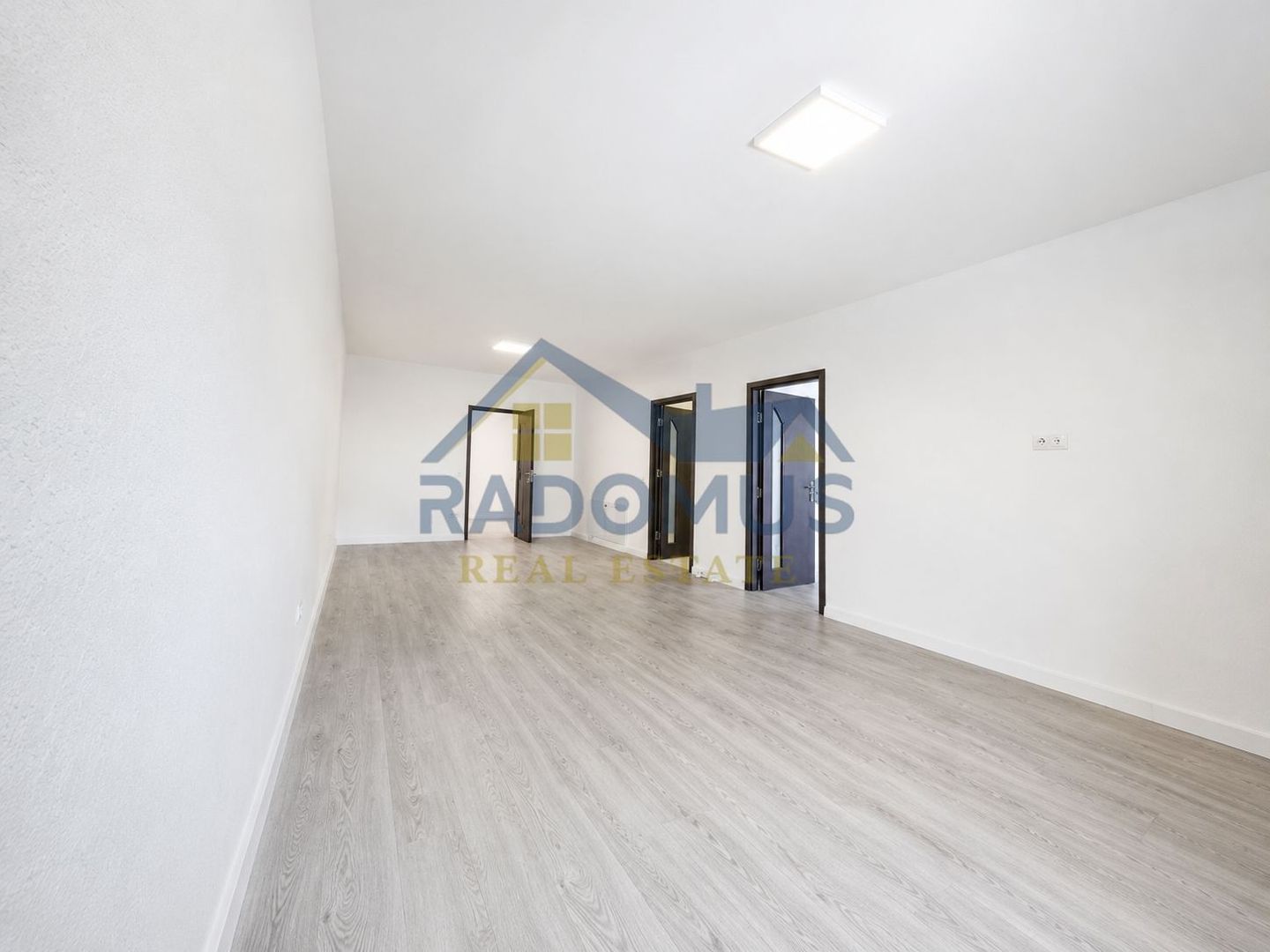 Vilă Premium Ultracentrală | 441 mp | Renovată  Integral 2025 | - Poză 11