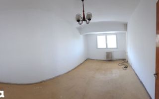 PROPRIETAR Apartament 3 camere - Poză 13