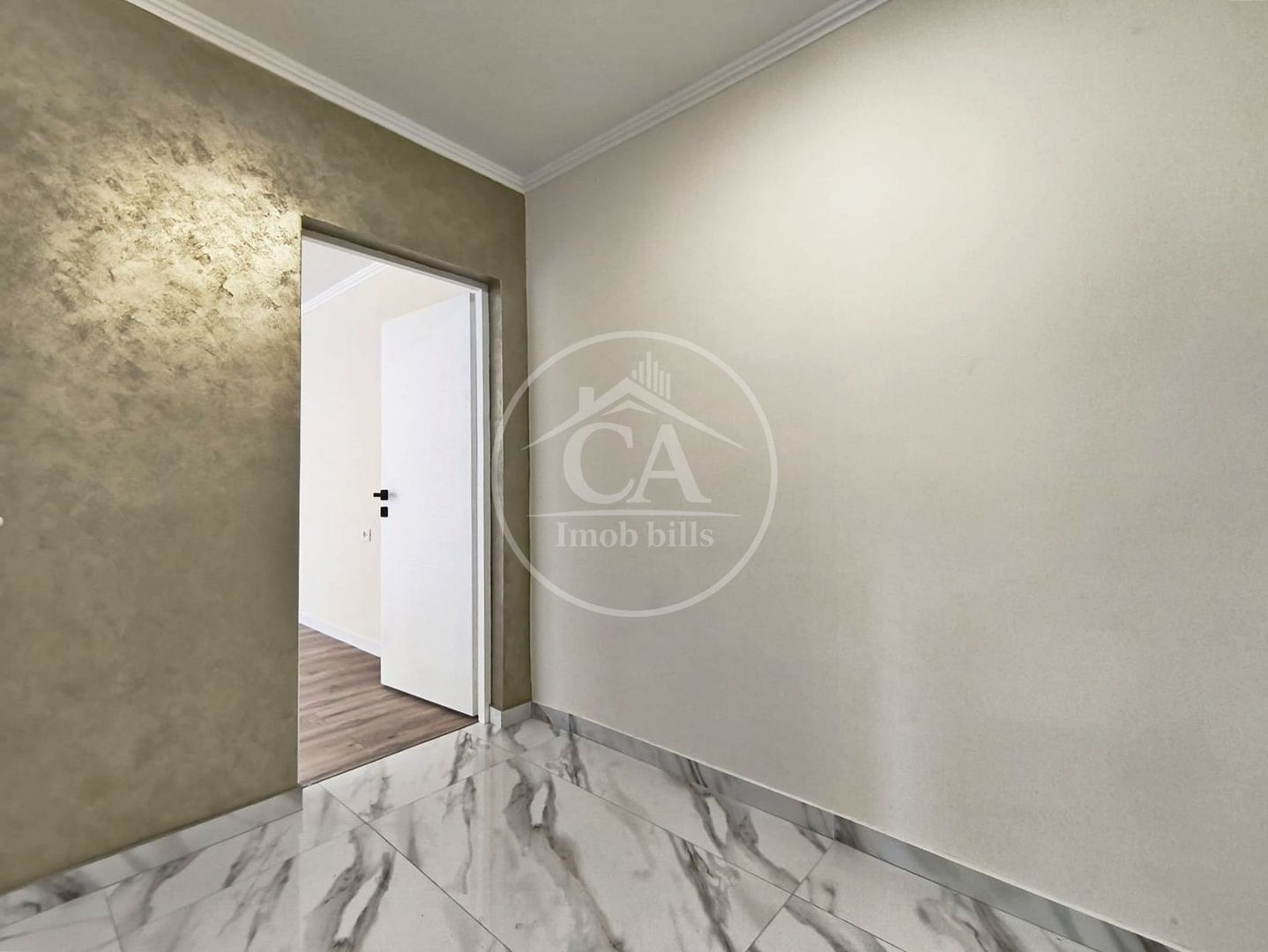 Apartament de vânzare cu 2 camere în zona Rogerius, Oradea - Poză 8