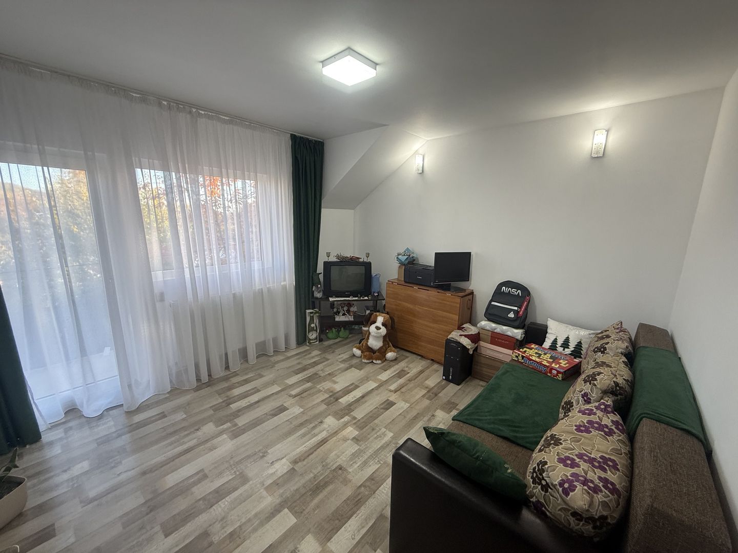 Vila de vânzare 160 mp - complet mobilată și utilata  - Câmpina ! - Poză 18
