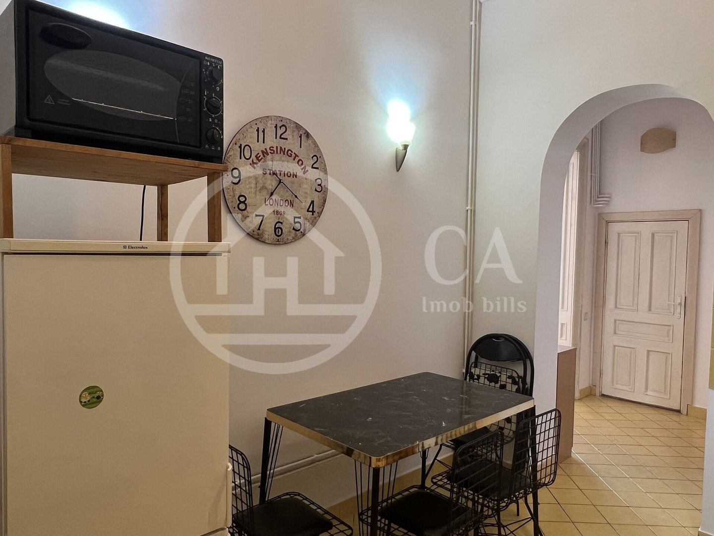 Apartament cu 3 camere de inchiriat in zona ultracentrala Oradea - Poză 11