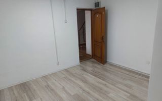 Spațiu de închiriat, zonă Podu-Ros, Iași – 20 mp, renovat, cu baie proprie - Poză 2