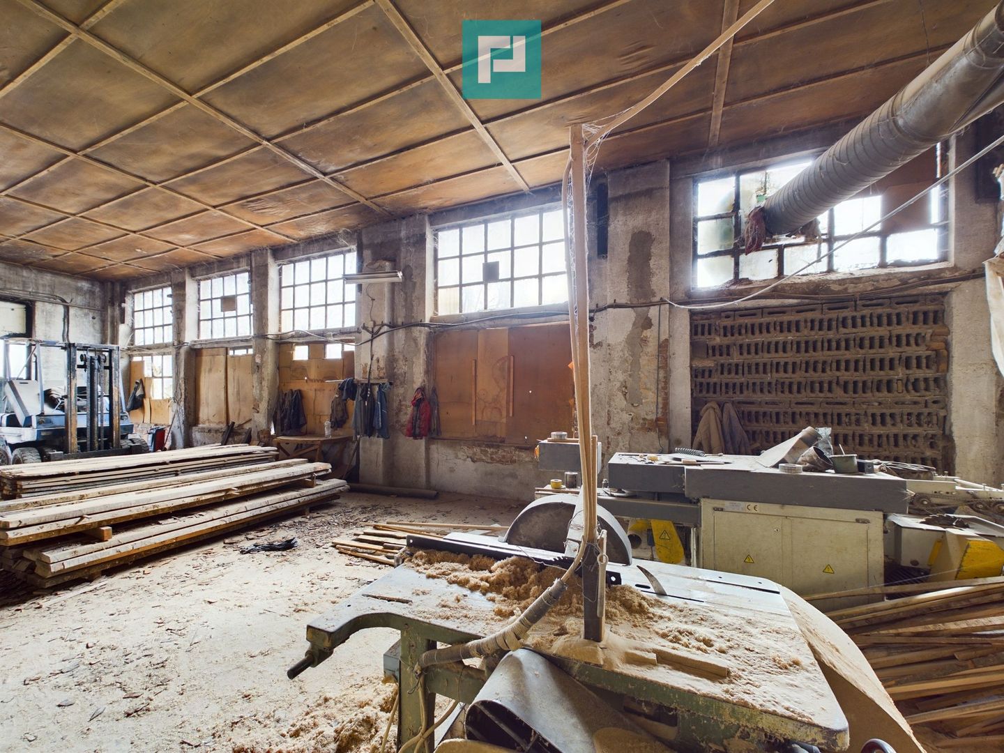 Fabrică de prelucrare a lemnului și palului - Poză 40