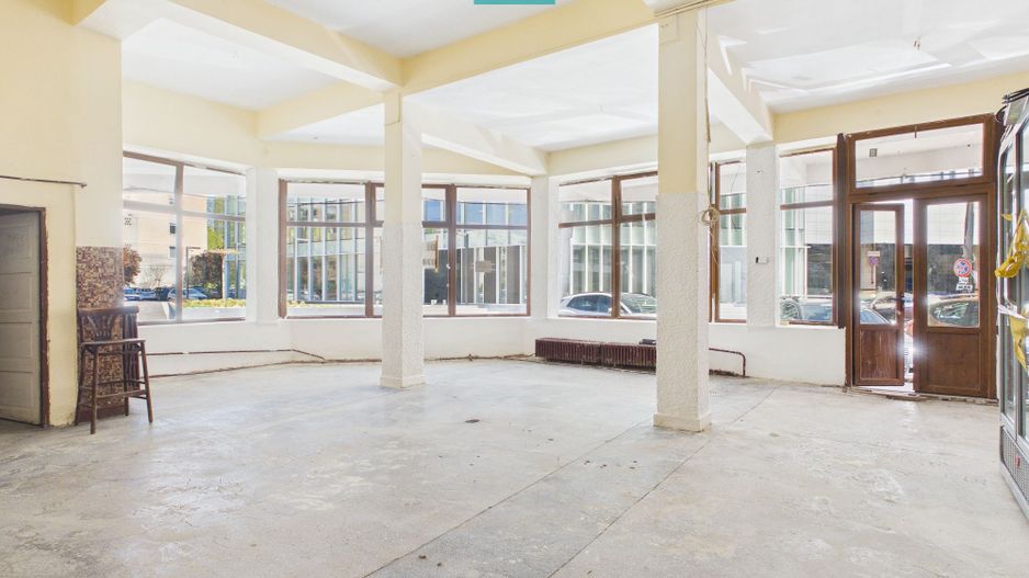 Spațiu comercial 269 mp zonă centrală Oradea - Poză 1