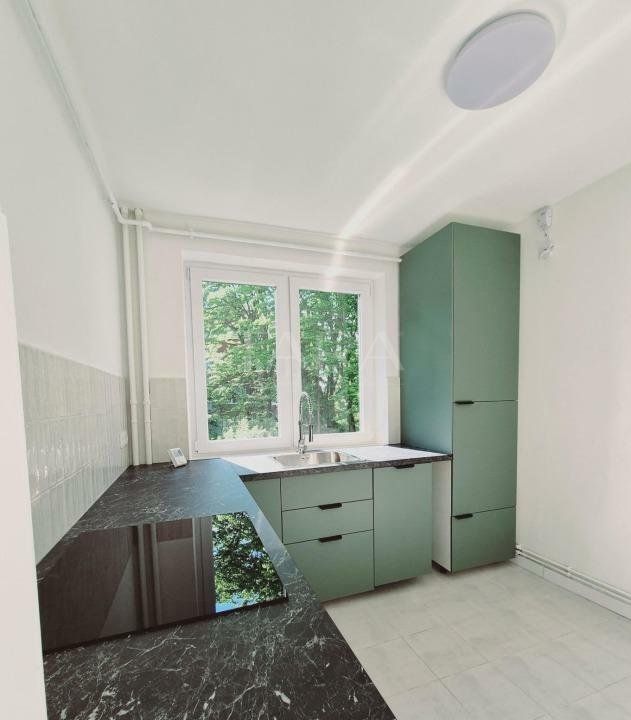 Apartament renovat, balcon mare, zonă verde liniștită, Iulius Mall. - Poză 1