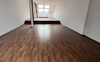 Apartament de vânzare cu 4 camere in zona Ultracentrala - Poză 4