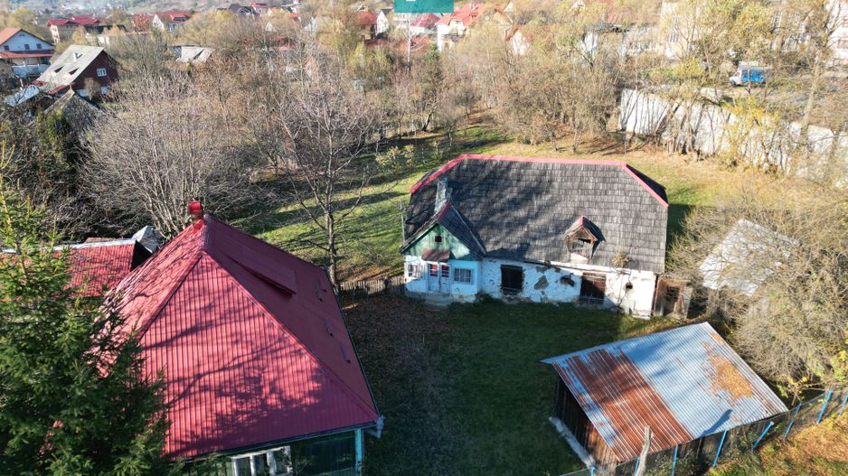 Casă de lemn, cu teren în Borșa - Poză 11