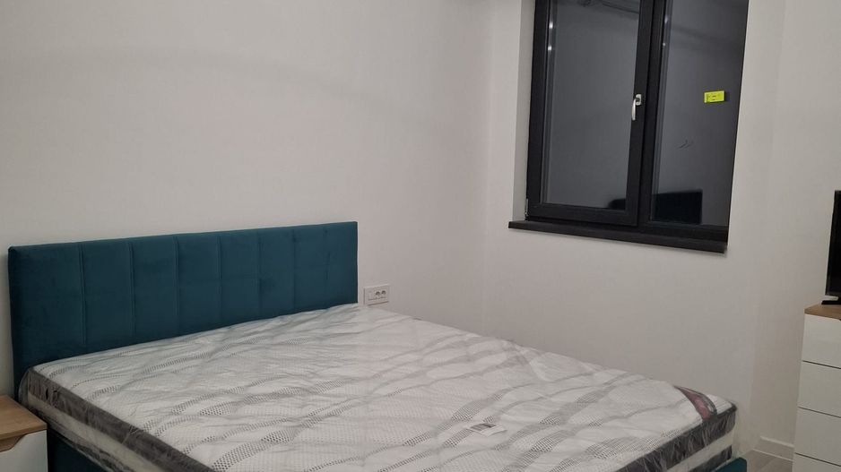 Prima Inchiriere 2 camere Complex Novum Gorjului - Poză 1