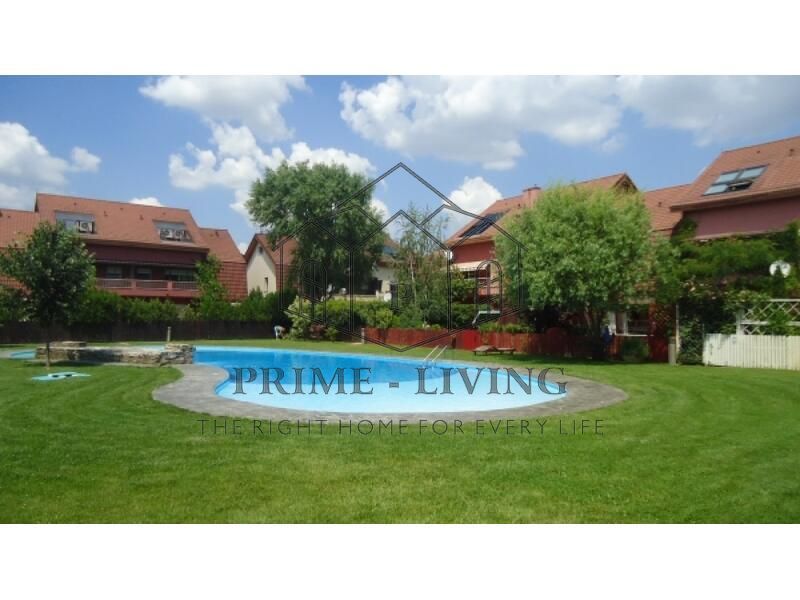 VILA CU 7 CAMERE IN COMPLEX REZIDENTIAL IN IANCU NICOLAE - Poză 27