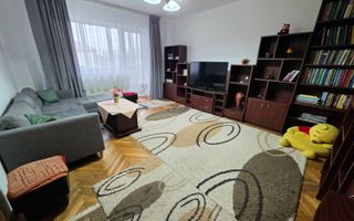 Apartament 3 Camere de Inchiriat Strada Closca - Poză 2