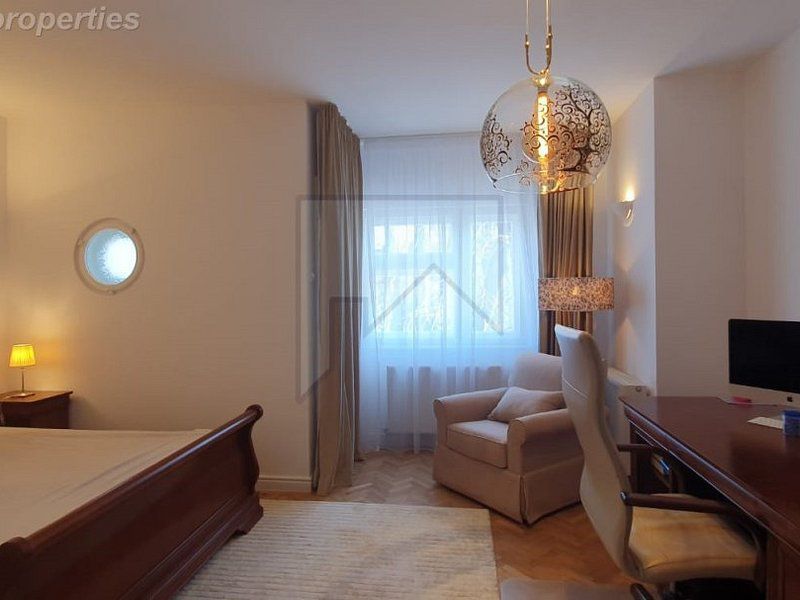 Vanzare Vila 5 camere Domenii - Poză 6