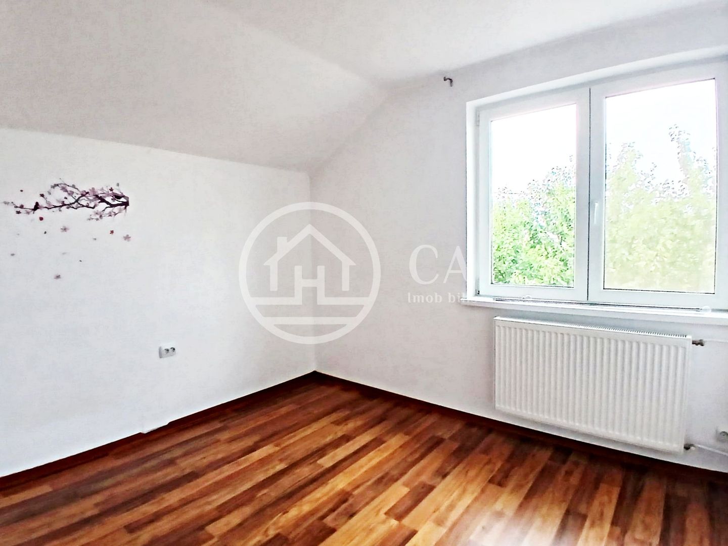 Casă de închiriat cu 4 camere în zona Oncea, Oradea - Poză 7