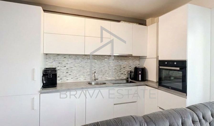 Apartament 3 camere, 66mp, grădină 40mp, parcare, zona Teilor - Poză 4