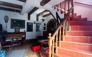 Pensiune de vânzare | 400 MPU | 10 Camere | Rasinari - Curmatura - Poză 28