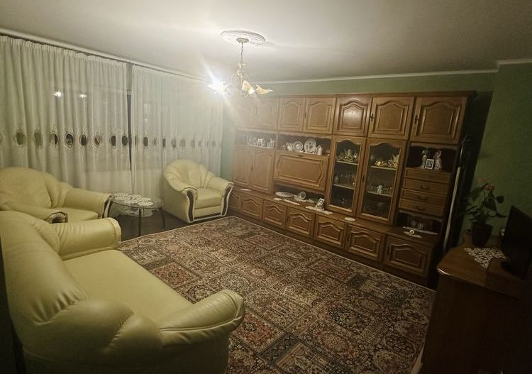 Ag BRASADAS vinde apt 4 camere 3 Micro 17. - Poză 2